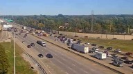 Traffic alert: All lanes blocked on I-264 E aftercrash involving at least 4 vehicles