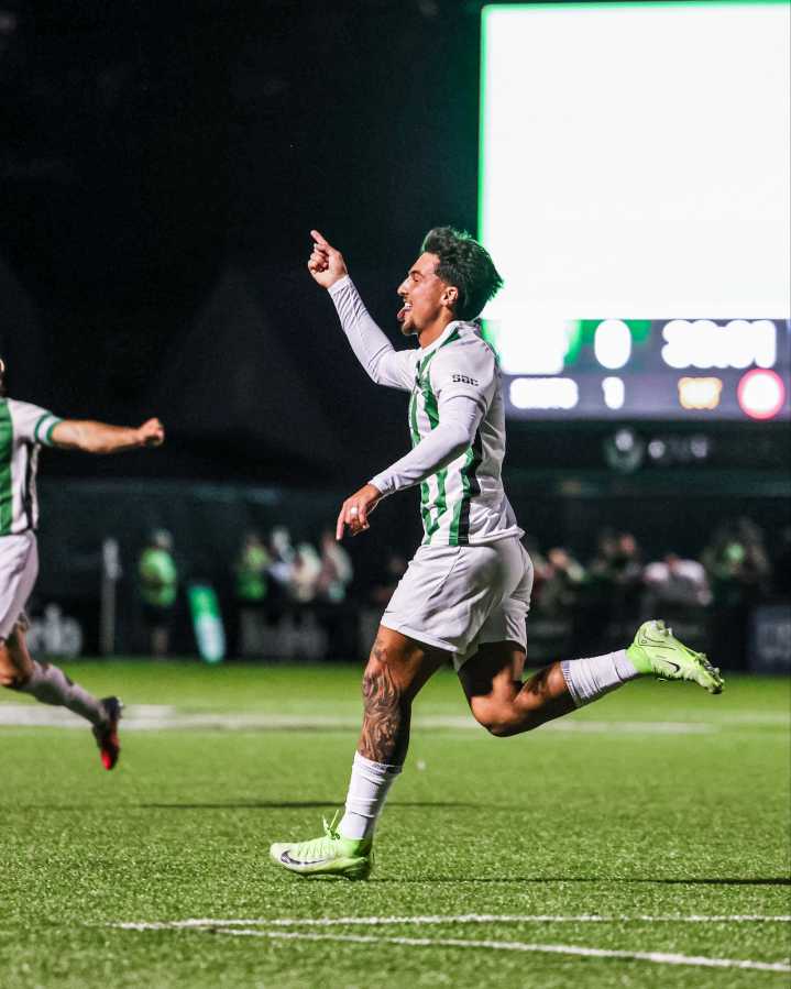 No. 17 Marshall puts it all together to top 19th
