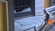Suspects smash through front door of St. Charles gun store; make off with weapons