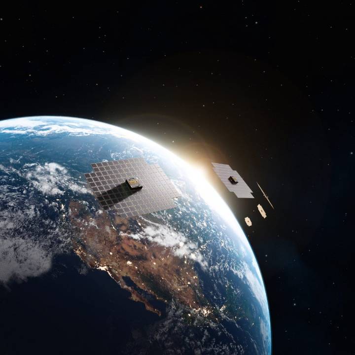 AST SpaceMobile lands key Verizon deal amid growing competition with SpaceX and T