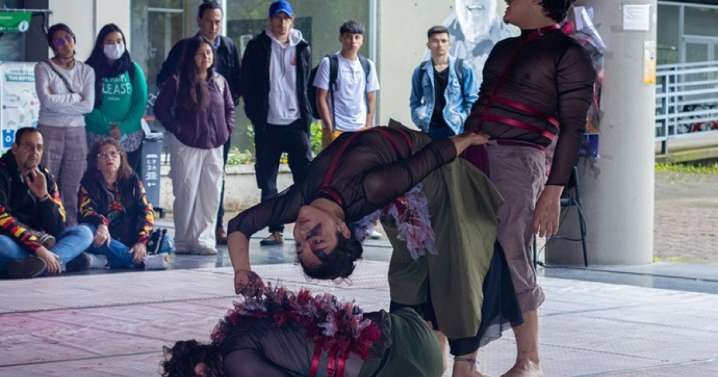 XX Festival Internacional de Teatro Universitario U. de Caldas: Somos Médula dio inicio al la programación