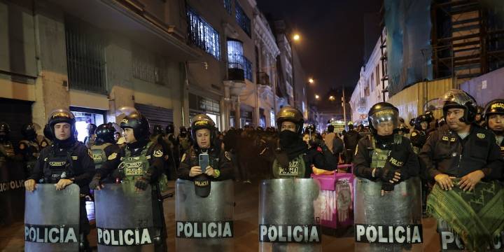Estado de emergencia en Lima y Callao: ¿Qué actividades necesitan permiso desde esta medianoche, según decreto supremo?