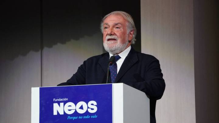 NEOS alerta de que el Gobierno es "la expresión última del extremismo"