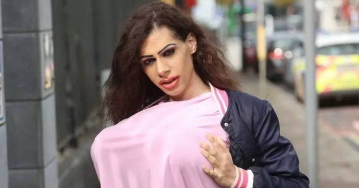 'Barbie Kardashian' freed from jail despite 'threat to rape and murder own mum'