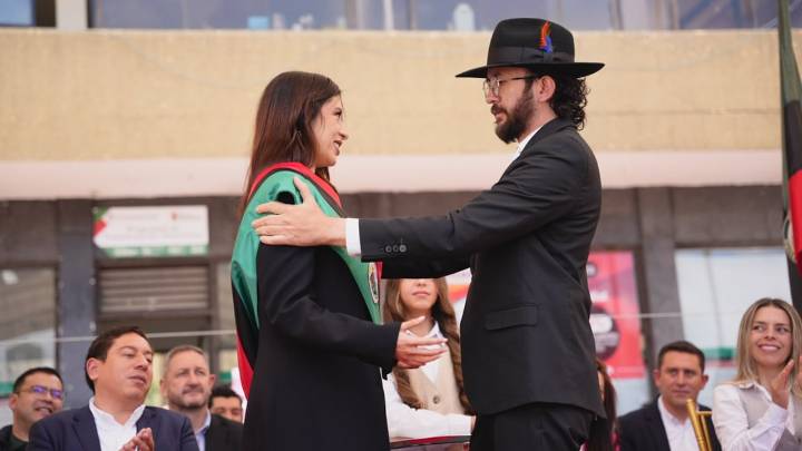 Alcaldesa de Duitama organizó feria junto a puesto de votación de la consulta