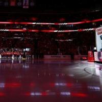 Panthers raise banner as NHL three-peat bid opens with win