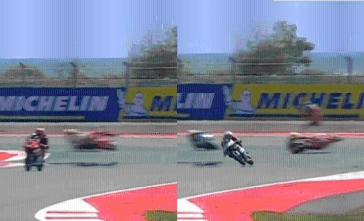 Salió volando: el dramático accidente del argentino Valentín Perrone en Moto3