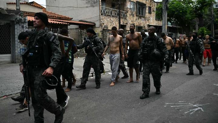 Letal operación policial en Río de Janeiro deja 64 muertos