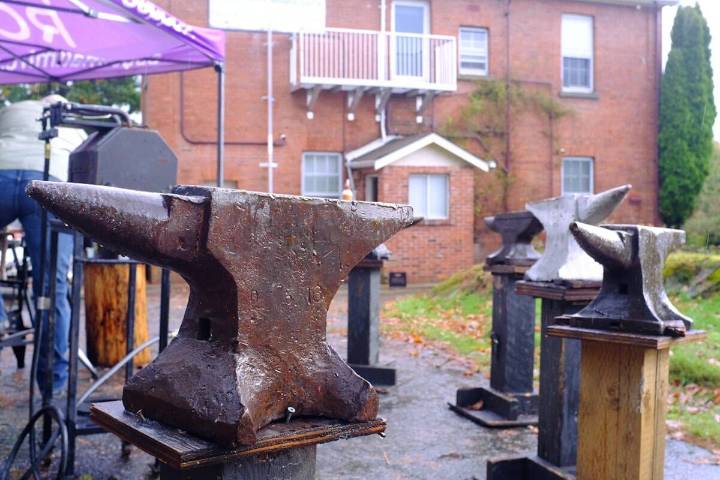Forging bonds: Vancouver Island blacksmith workshop helps veterans heal their past