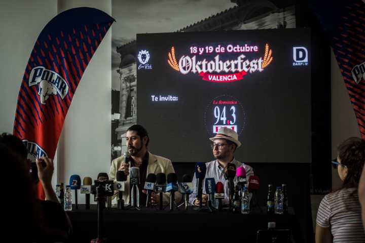 215 años de Oktoberfest aterrizan en Valencia al canto del ¡Prost!