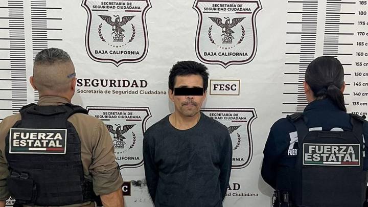 Aseguran a par de prófugos en Arcoíris y Punta Banda