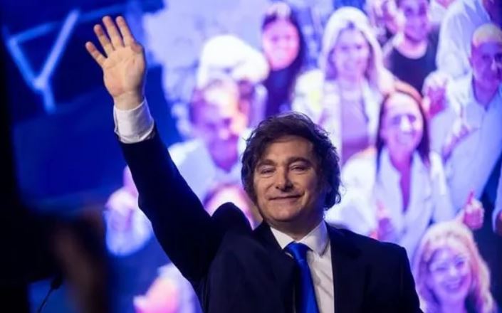 La confianza en el gobierno de Javier Milei repuntó en octubre tras dos caídas mensuales