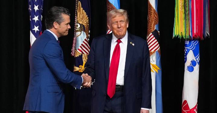 Trump and Hegseth gather the military’s top commanders for a loyalty test