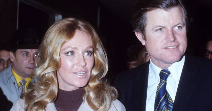 Last Survivor of Camelot Joan Kennedy Dead at 89