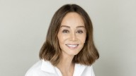 Los secretos de Isabel Preysler al descubierto: del primer beso con Vargas Llosa a la obsesión por su nariz