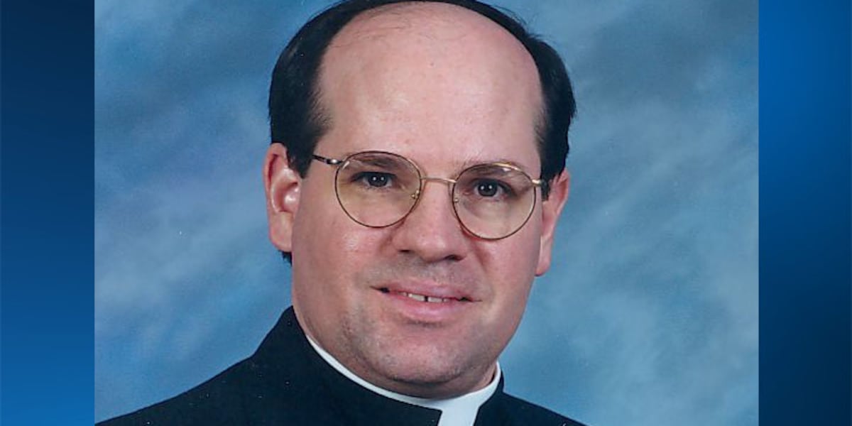 Suspect in Nebraska priest’s murder enters guilty plea