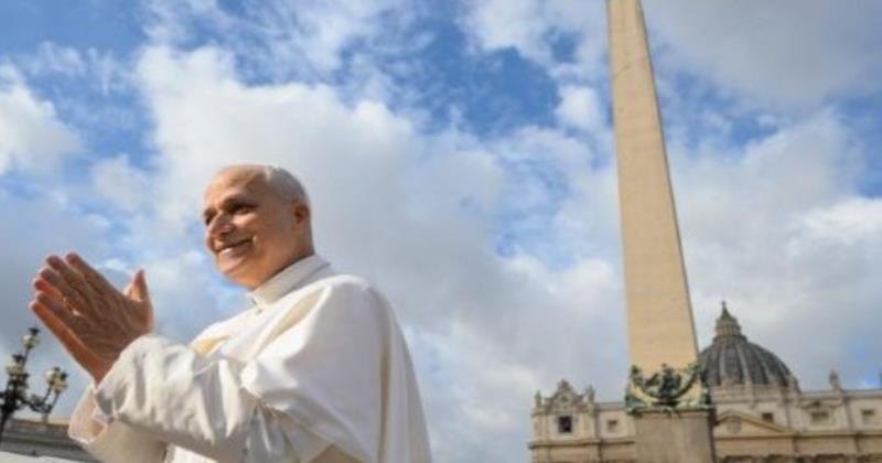 Pope Leo XIV begins first overseas journey to Türkiye and Lebanon