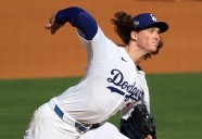 Deadspin | Phillies' 11th-inning error sends Dodgers into NLCS