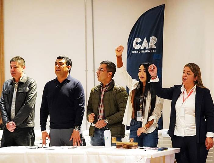 Soacha fortalece su compromiso ambiental con el programa “Cosechando Agua”