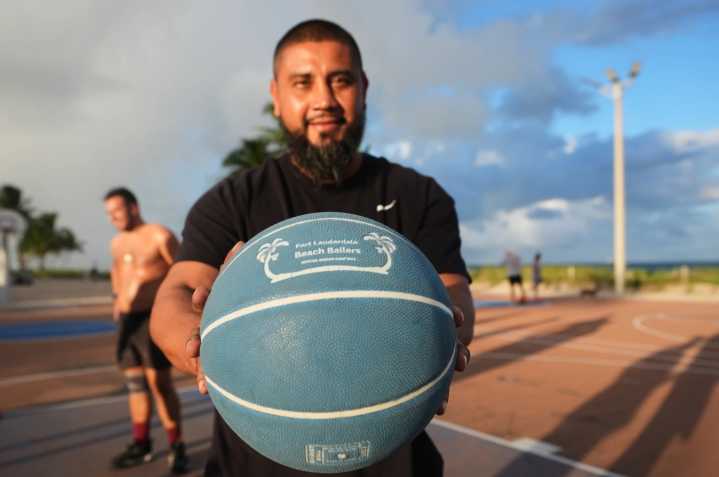 Community fights pickleball replacing basketball courts at Fort Lauderdale park