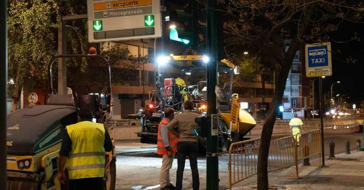 El inicio del Plan Asfáltico 2025 de Granada, en imágenes