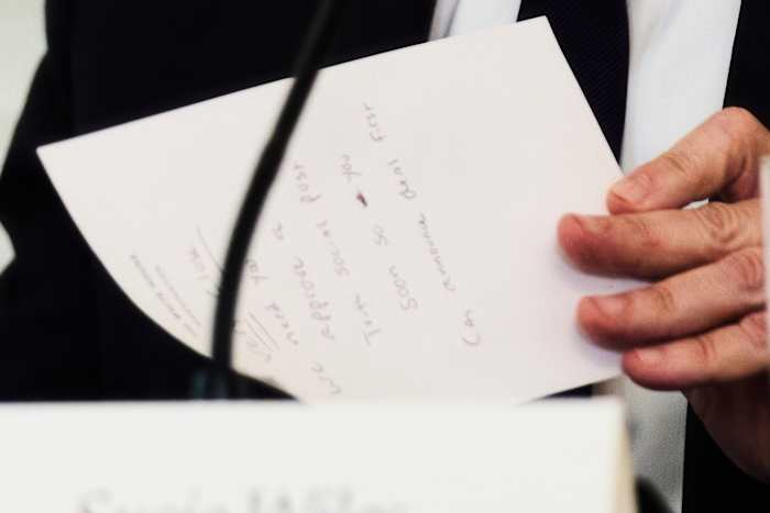 Trump receives urgent note from Rubio on Mideast peace deal during antifa roundtable