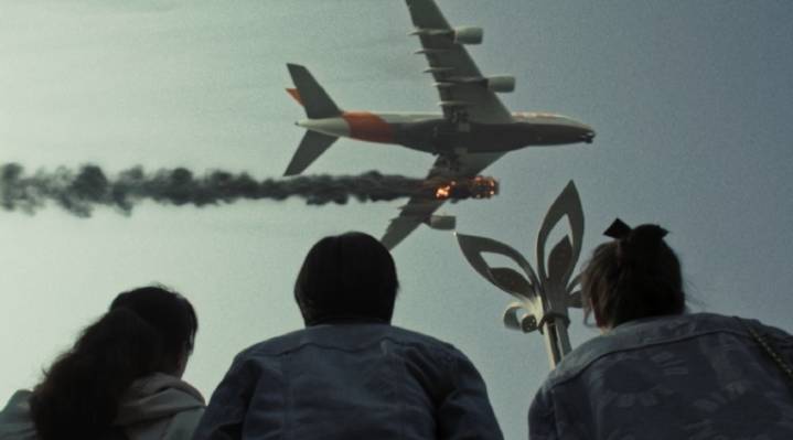 Acción y adrenalina a 10 mil metros: 'Catástrofe en el Aire' se estrena en cines peruanos