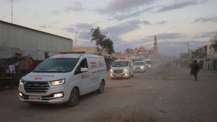 Israel Hamas Ceasefire LIVE: Seven Israeli hostages handed over to Red Cross