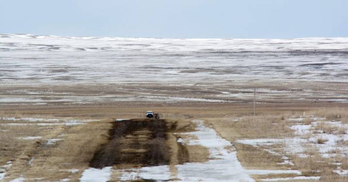 Canada's prime minister discussed reviving contentious Keystone XL pipeline with Trump