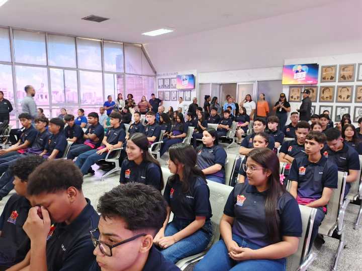 Cien pasantes inician prácticas profesionales en la Alcaldía Bolivariana de Maracaibo