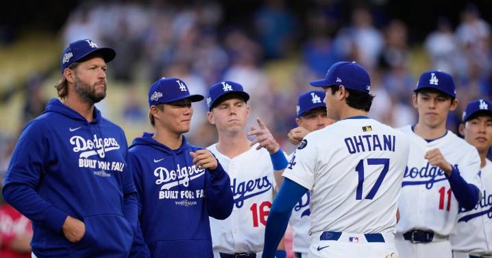Clayton Kershaw added to Dodgers' NLDS roster as expected, Will Smith remains active