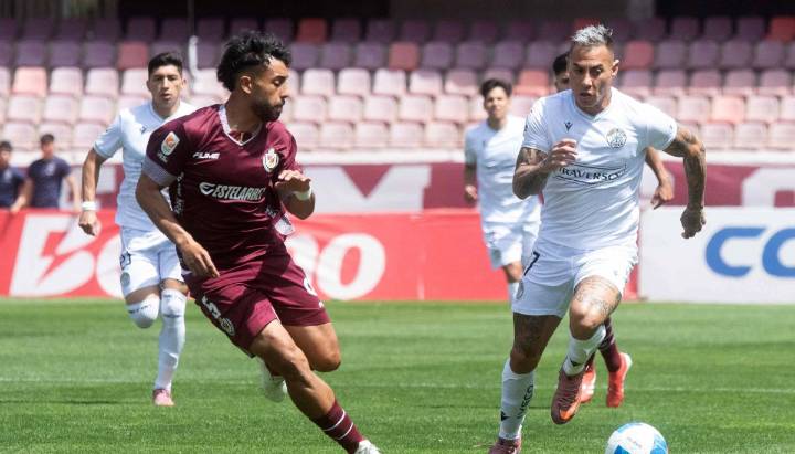 Deportes La Serena logra trabajado triunfo ante Audax Italiano en La Portada