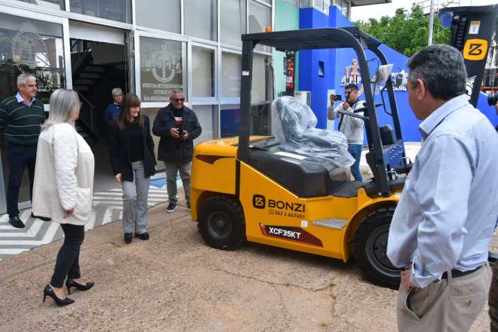 El Puerto de Barranqueras incorporó nuevo equipamiento para fortalecer el servicio al sector productivo