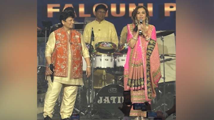 Nita Ambani celebrates Navratri, performs dandiya with Falguni Pathak