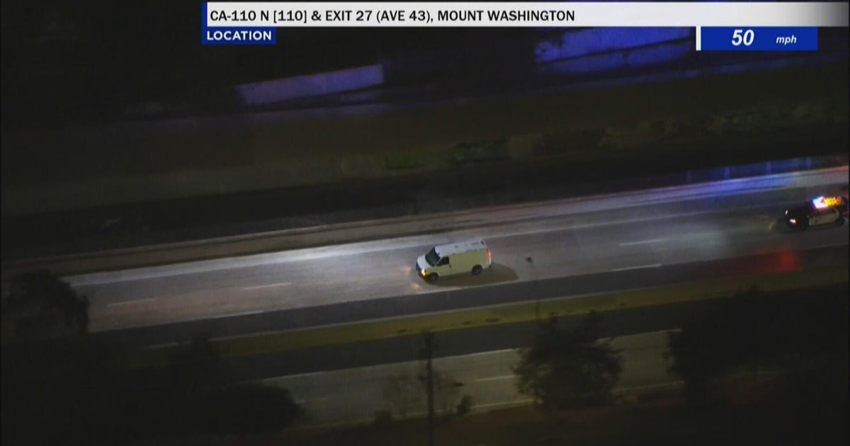 Police close 110 Freeway after deadly pursuit near Highland Park