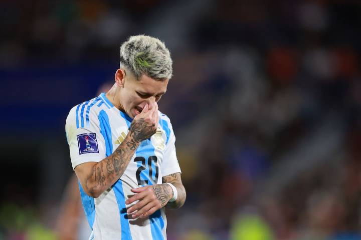 Tras burlarse de Chile: figura de Argentina Sub 20 publica sentido mensaje en redes y toma drástica medida