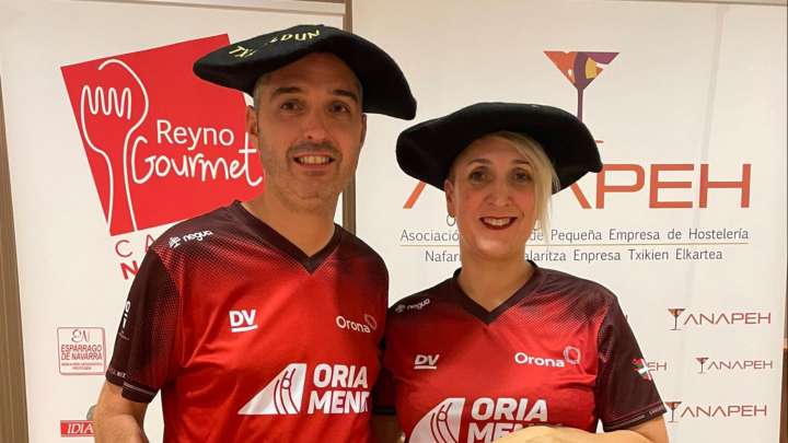 La pareja que arrasó en el Campeonato Navarro de Mus y jugará el Máster Nacional