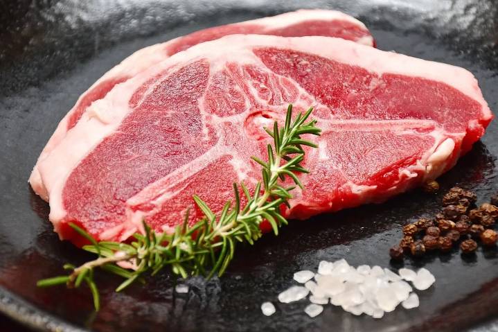 Meats to have detailed labels