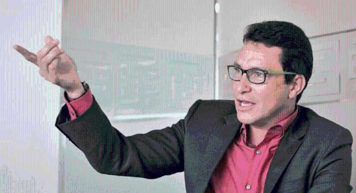 Caicedo a juicio: Fiscalía lo acusa por millonarias irregularidades en el Coliseo de Gaira La audiencia preparatoria quedó programada para el próximo 3 de diciembre en Bogotá.