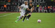 Once Caldas perdió en casa la ida de los cuartos de Copa ante Atlético Nacional: su arquero fue la figura