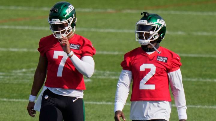 Jets' Glenn declines to name QB1, declares Wilson, Gardner out