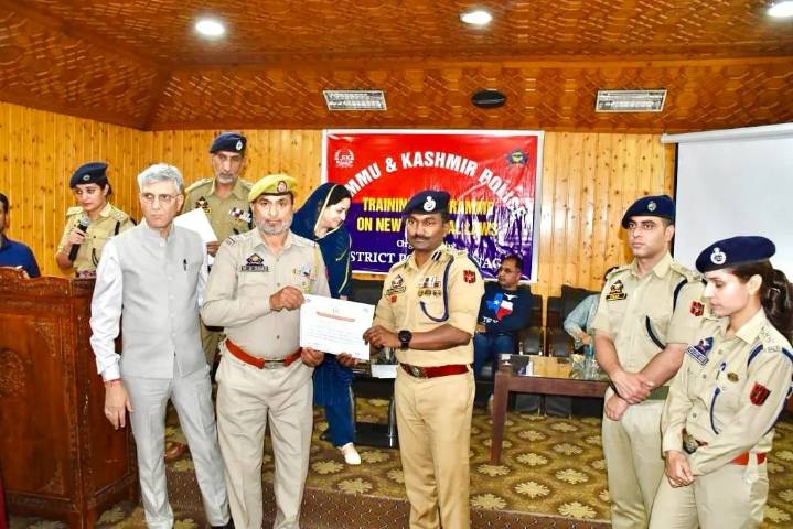 Training on new criminal laws to police officers concluded at DPL Srinagar