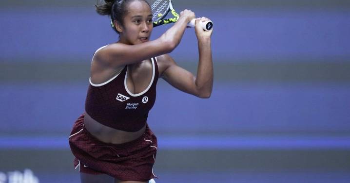 Fernandez beats Valentova in three sets to win singles crown at Japan Open
