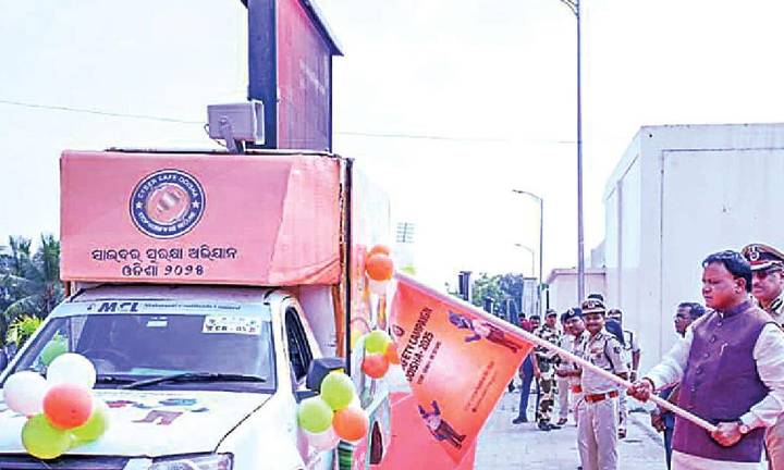 Act against those targeting women online, says CM