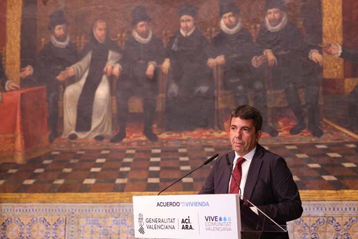 Carlos Mazón asegura que ya se han puesto en marcha 4.000 viviendas de protección pública
