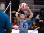 No. 1 Howard volleyball sweeps No. 3 Broadneck
