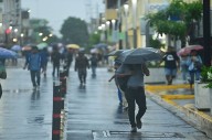 Precipitaciones se mantienen este viernes en varios estados del país