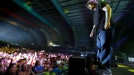 Melendi desborda La Magdalena: “Ya lo dije, si no fuese del Oviedo, me haría del Avilés”