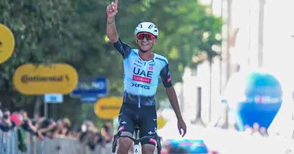 Isaac del Toro, reconocido como el más importante de su equipo