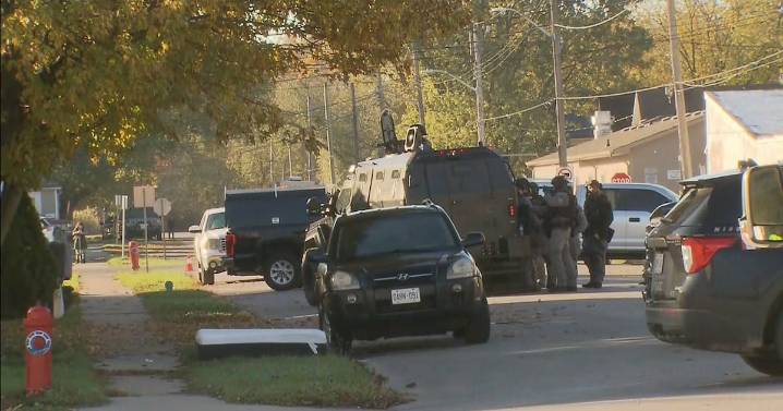 Port Colborne weapons incident: Residents asked to lock doors